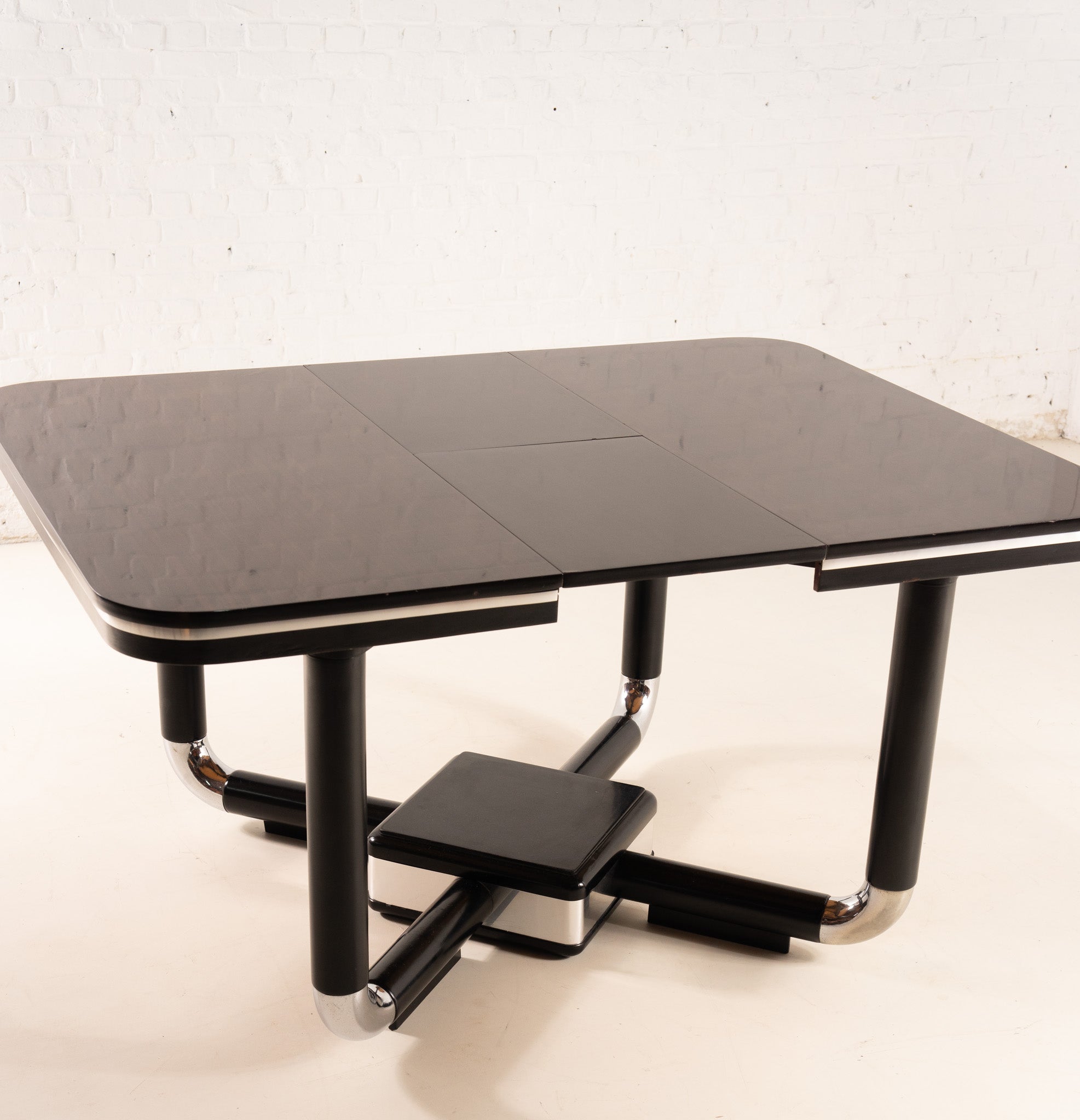 1980s ROBUST WOODEN TABLE