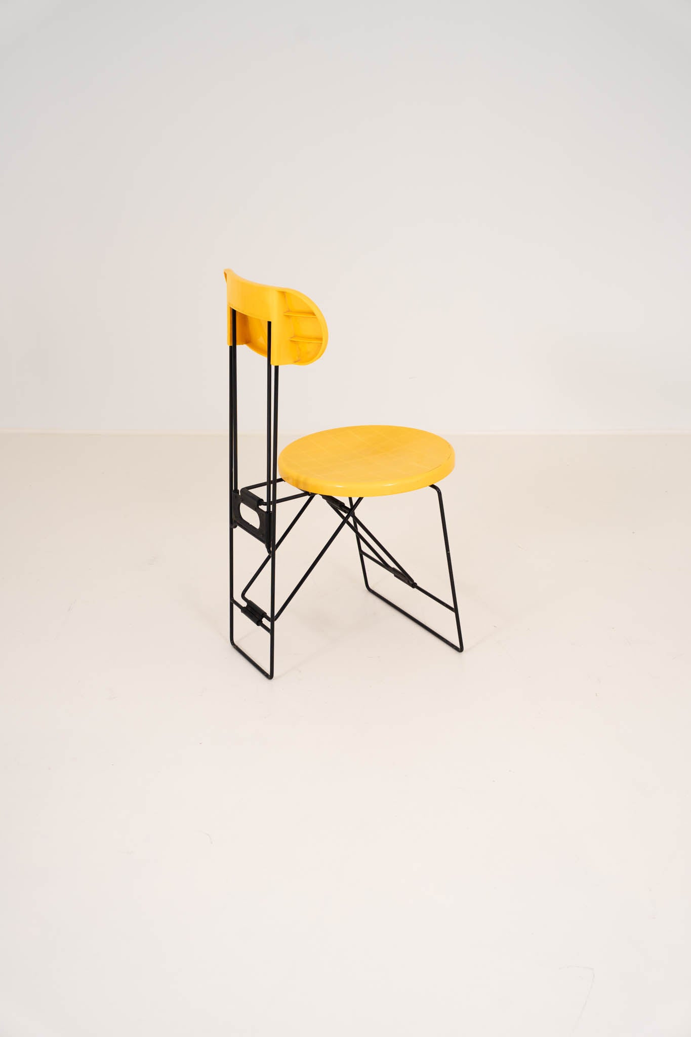 Cricket Chair by Andries Van Onck – Dark Yellow (small crack in the seat )