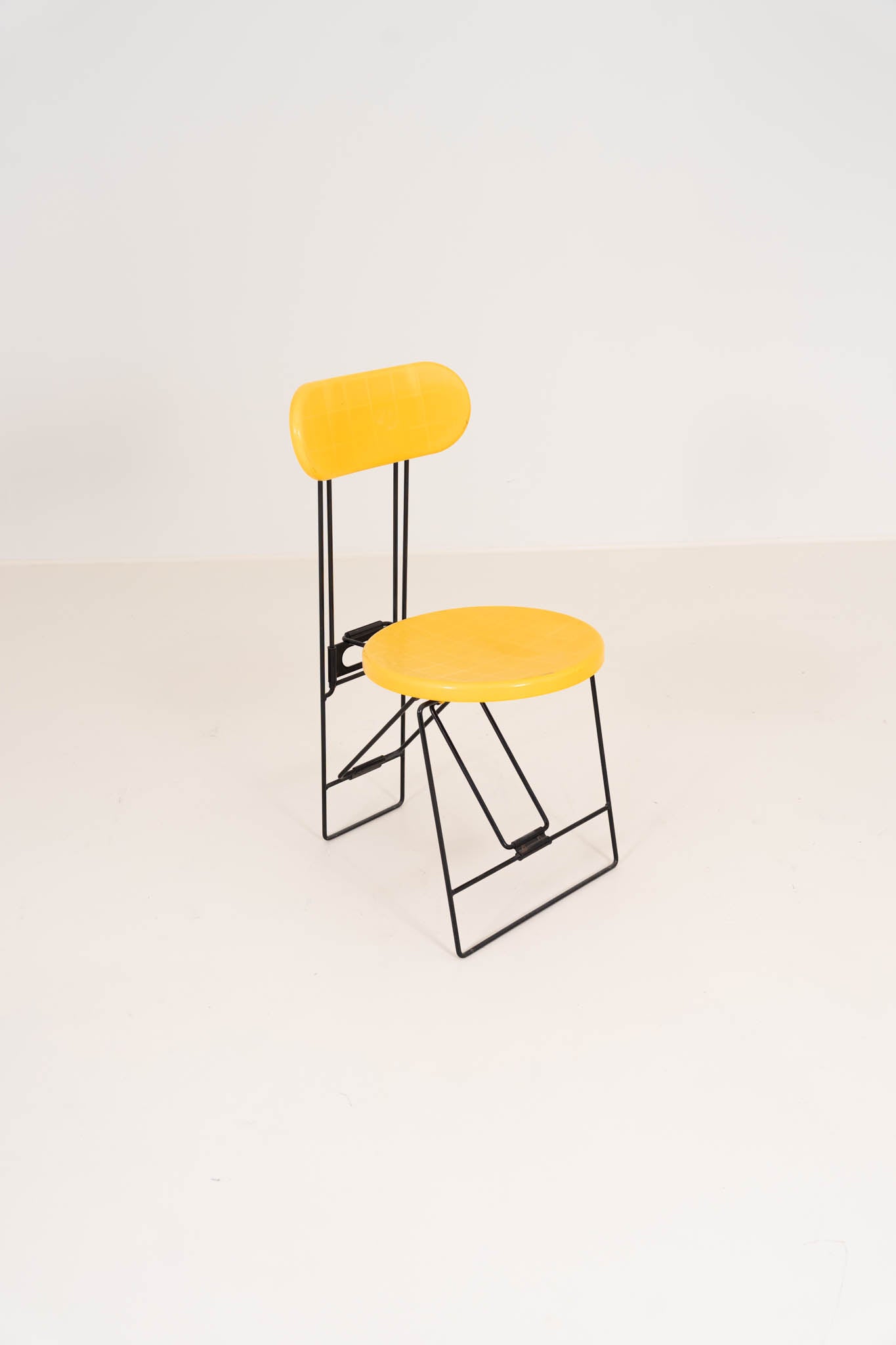Cricket Chair by Andries Van Onck – Dark Yellow