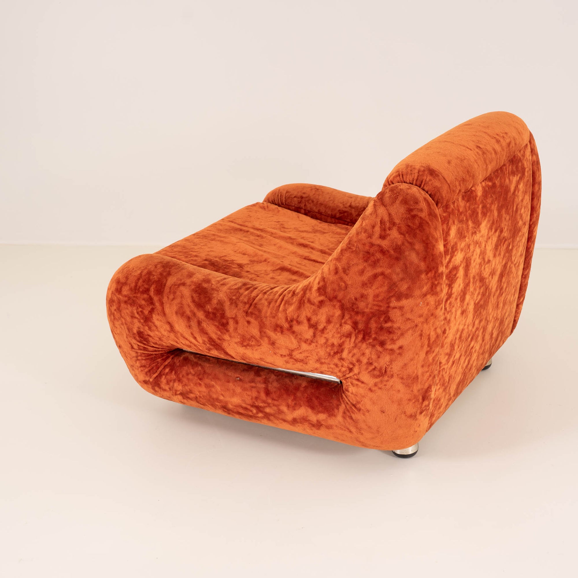 1970s ITALIAN VELVET ARMCHAIR