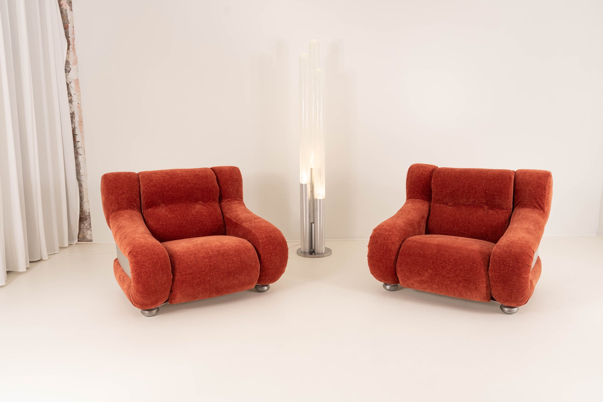 1970s ITALIAN DESIGN ARMCHAIRS – NEWLY REUPHOLSTERED