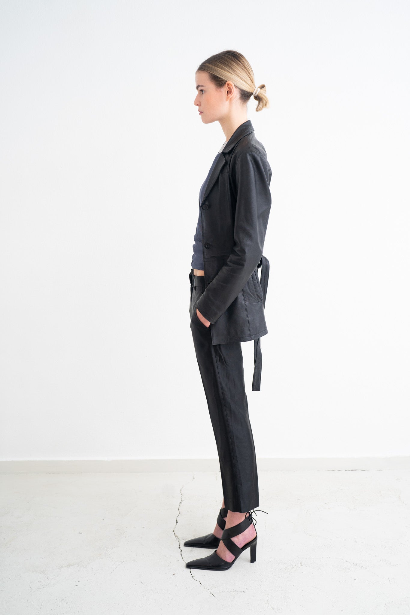 TAILORED LEATHER JACKET