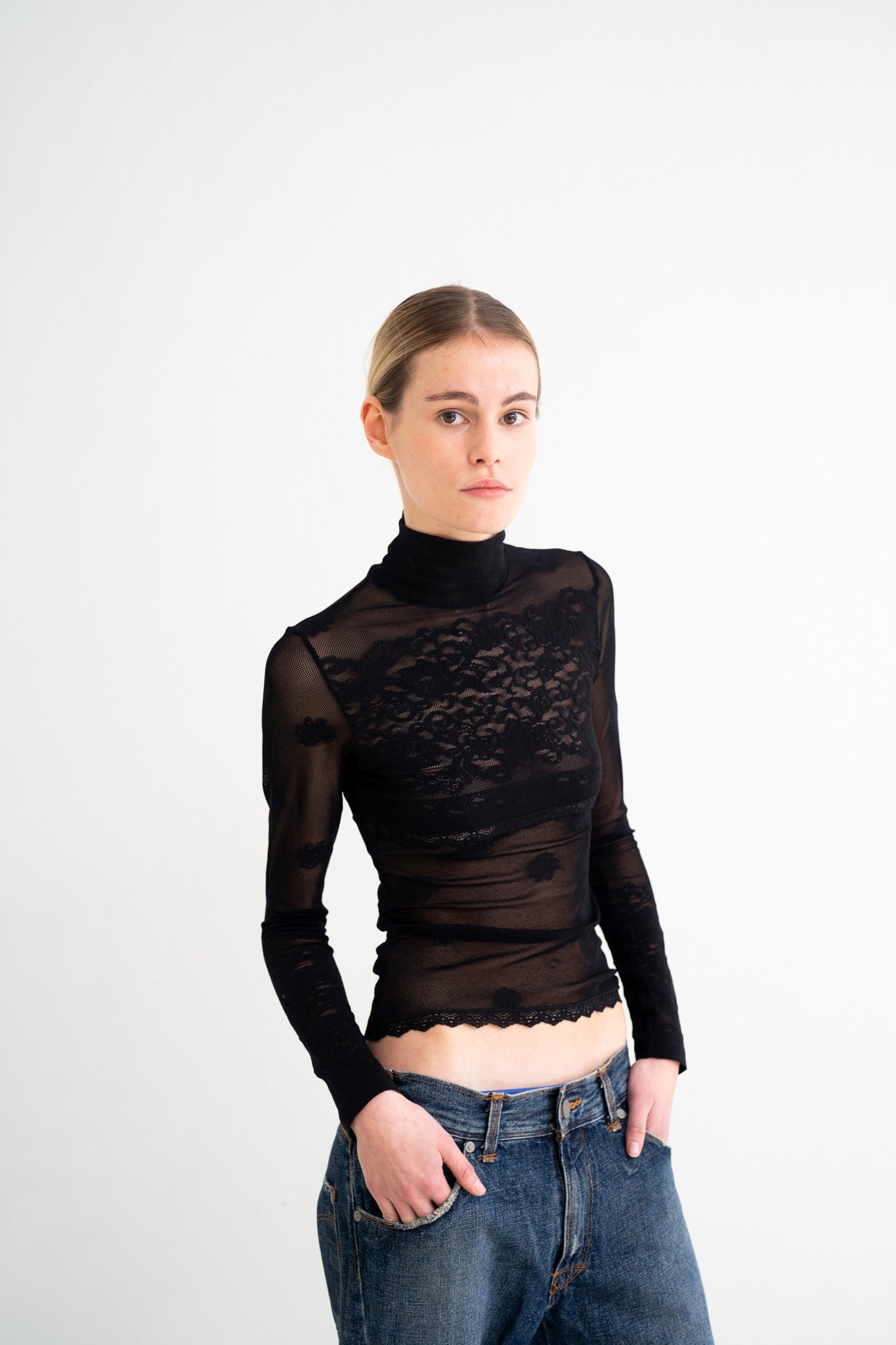 TWISTED JEANS BY LEVI'S ( JUNE OF 1999 )