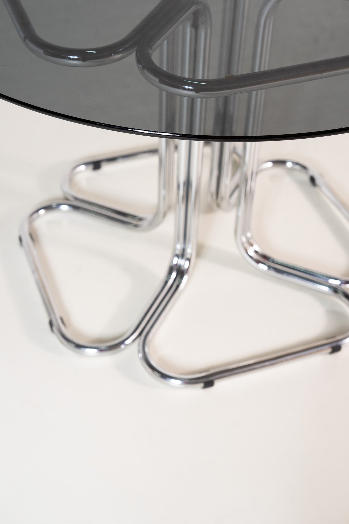 'FOUR LEAF CLOVER' GLASS DINING TABLE