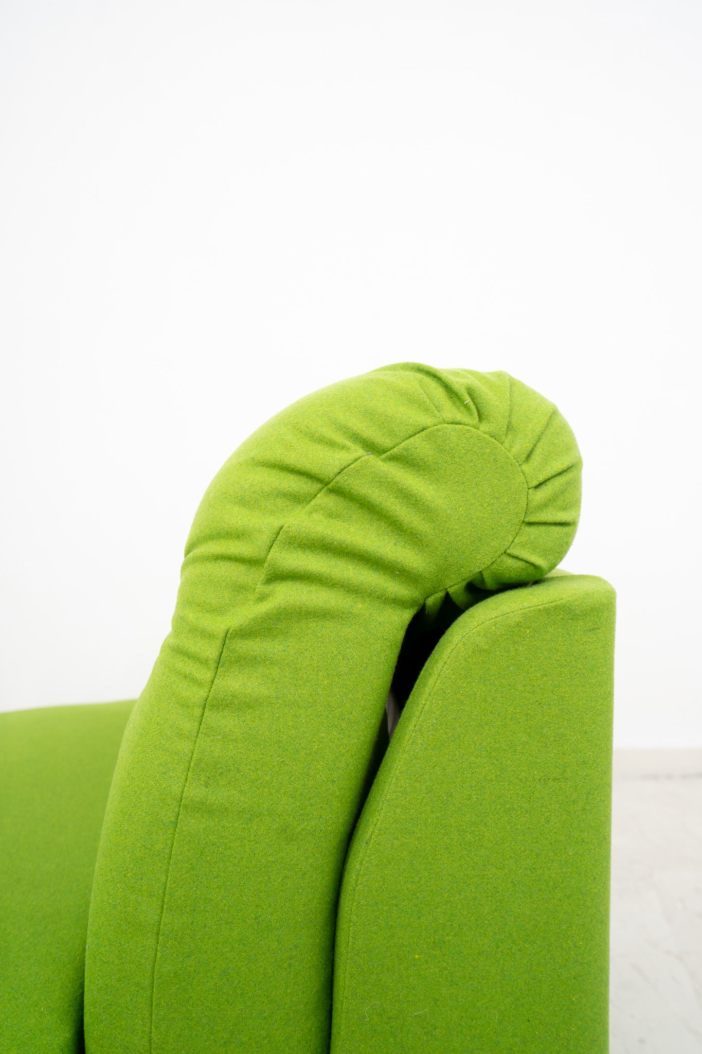 'JUNE BUG' LOW RISE 70s LOUNGE CHAIR