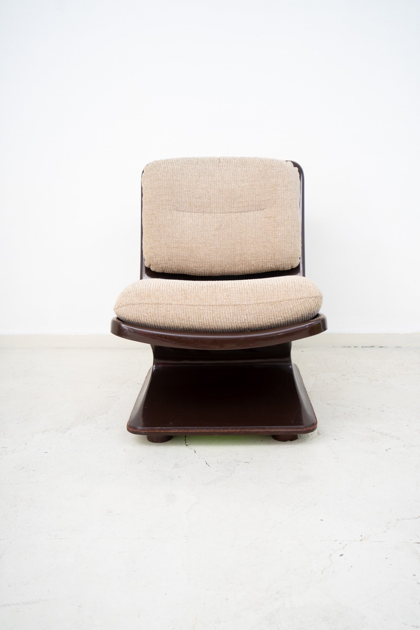 SPACE AGE ARMCHAIR BY ALBERT JACOB FOR GROSFILLEX (sold as seen)
