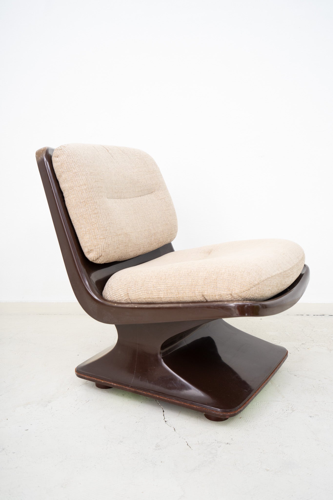 SPACE AGE ARMCHAIR BY ALBERT JACOB FOR GROSFILLEX (sold as seen)