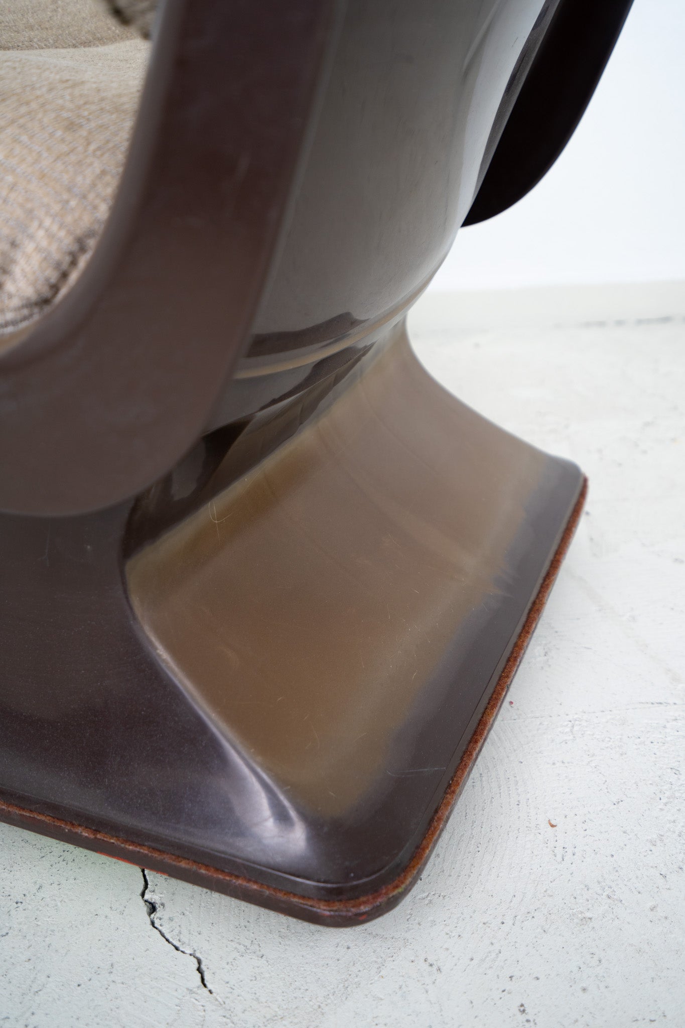 SPACE AGE ARMCHAIR BY ALBERT JACOB FOR GROSFILLEX (sold as seen)
