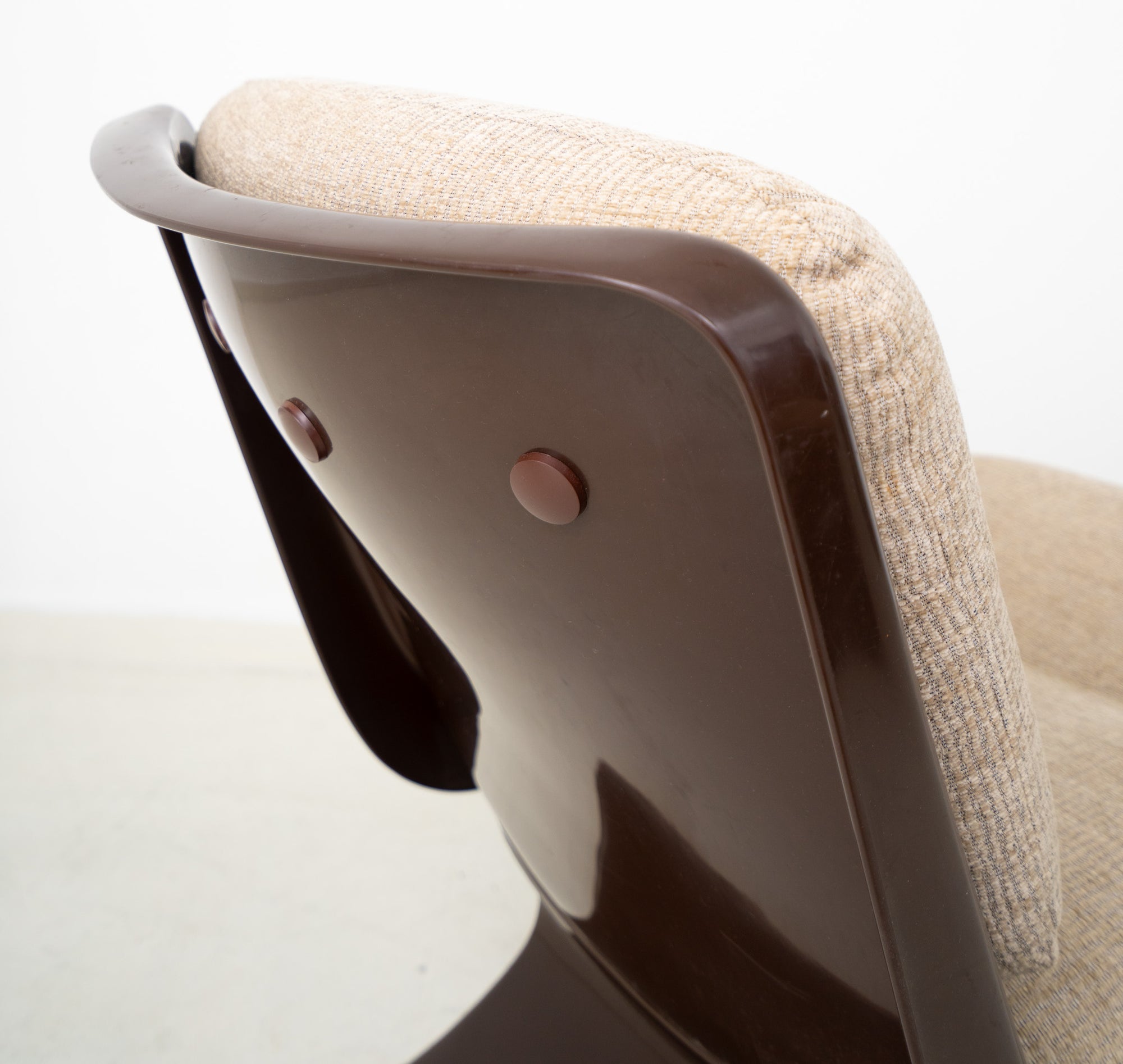 SPACE AGE ARMCHAIR BY ALBERT JACOB FOR GROSFILLEX