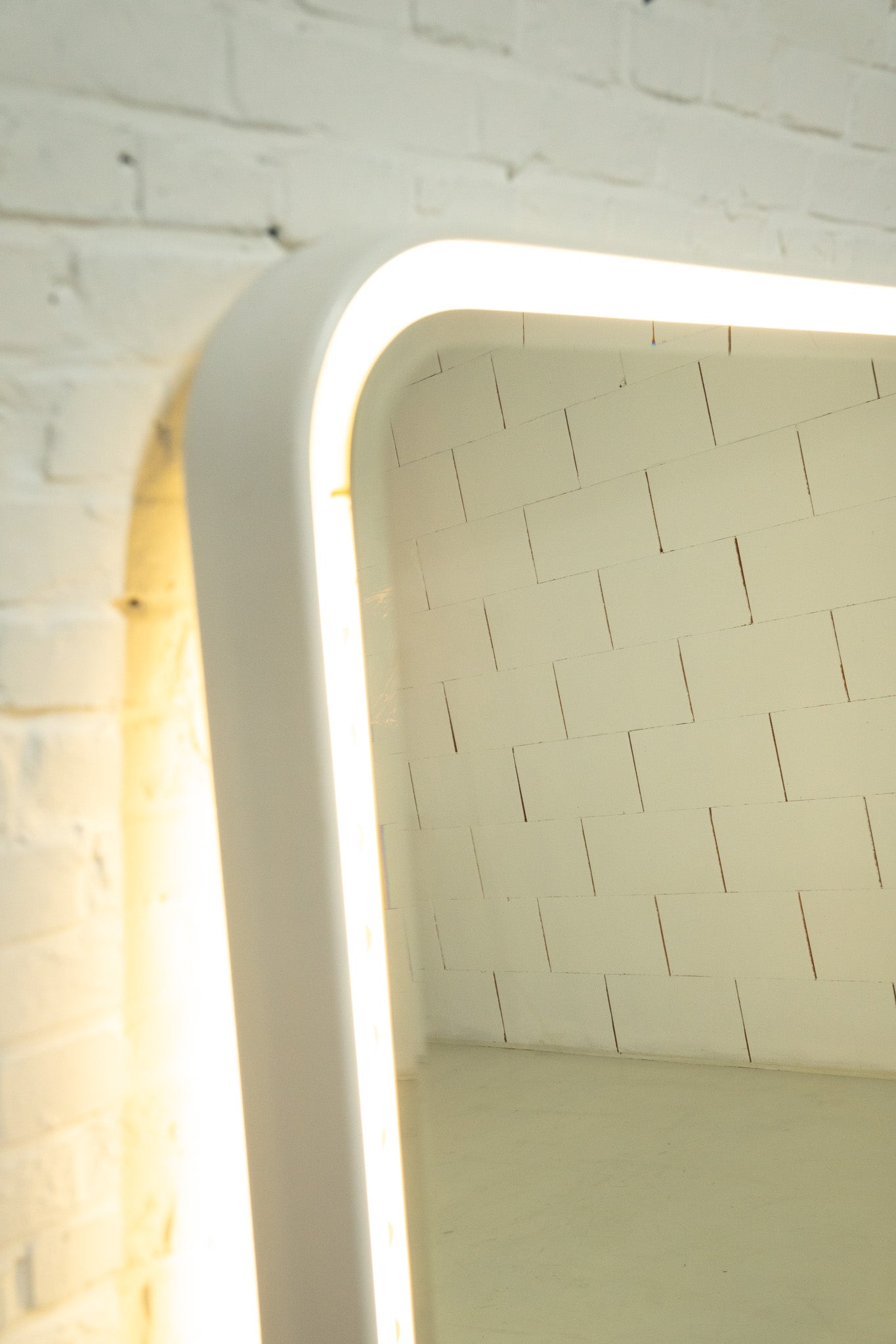 FULL LENGHT MIRROR WITH LIGHT BY CRB ITALIA 1970s