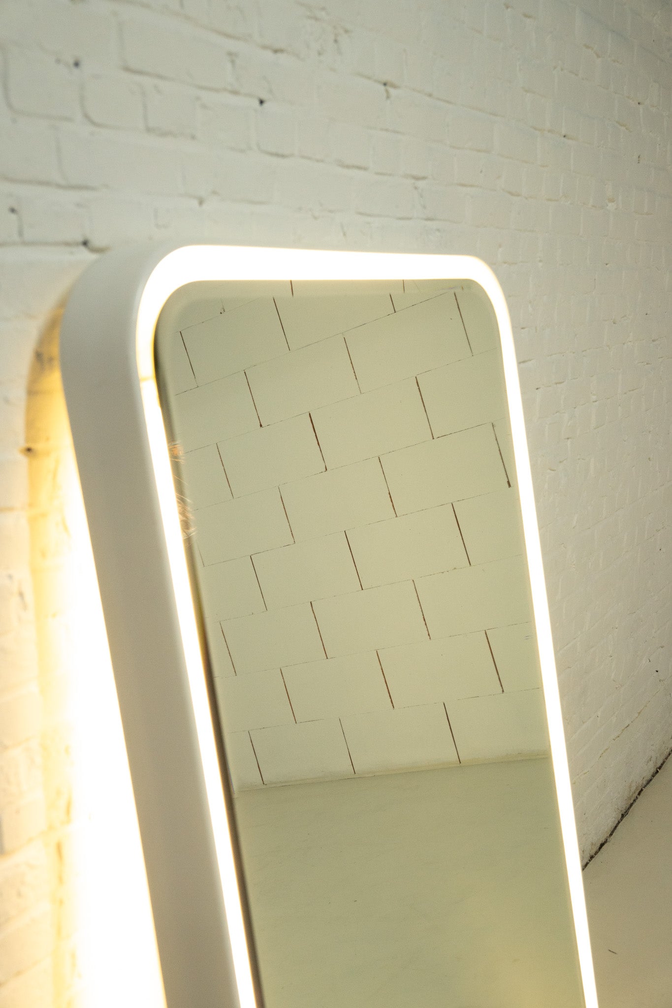 FULL LENGHT MIRROR WITH LIGHT BY CRB ITALIA 1970s