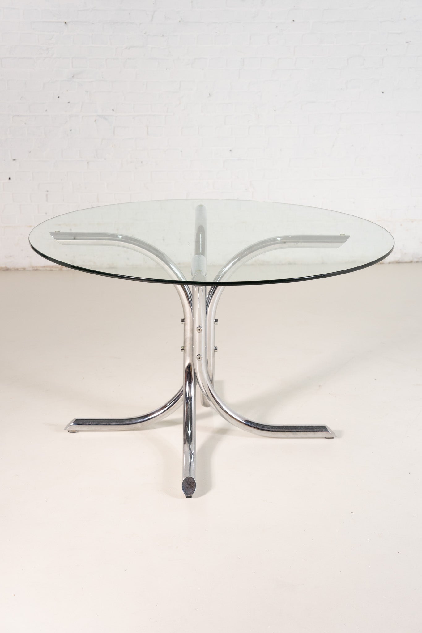 MEDUSA TABLE BY ALBERTO BAZZANI FOR TETRARCH