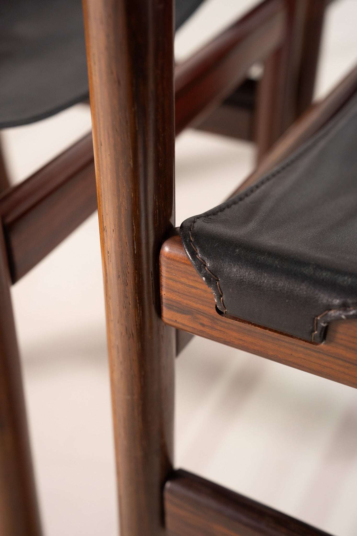 WOODEN CHAIRS BY LUCIANO FRIGERIO (4)