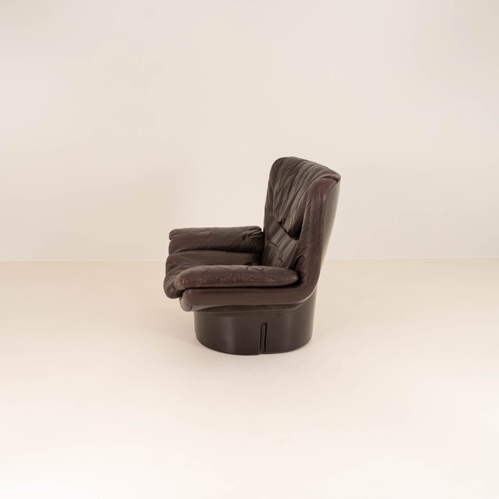 Il Portrone armchair by Titiana Ammannati& Giampiero Vitelli for Comfort