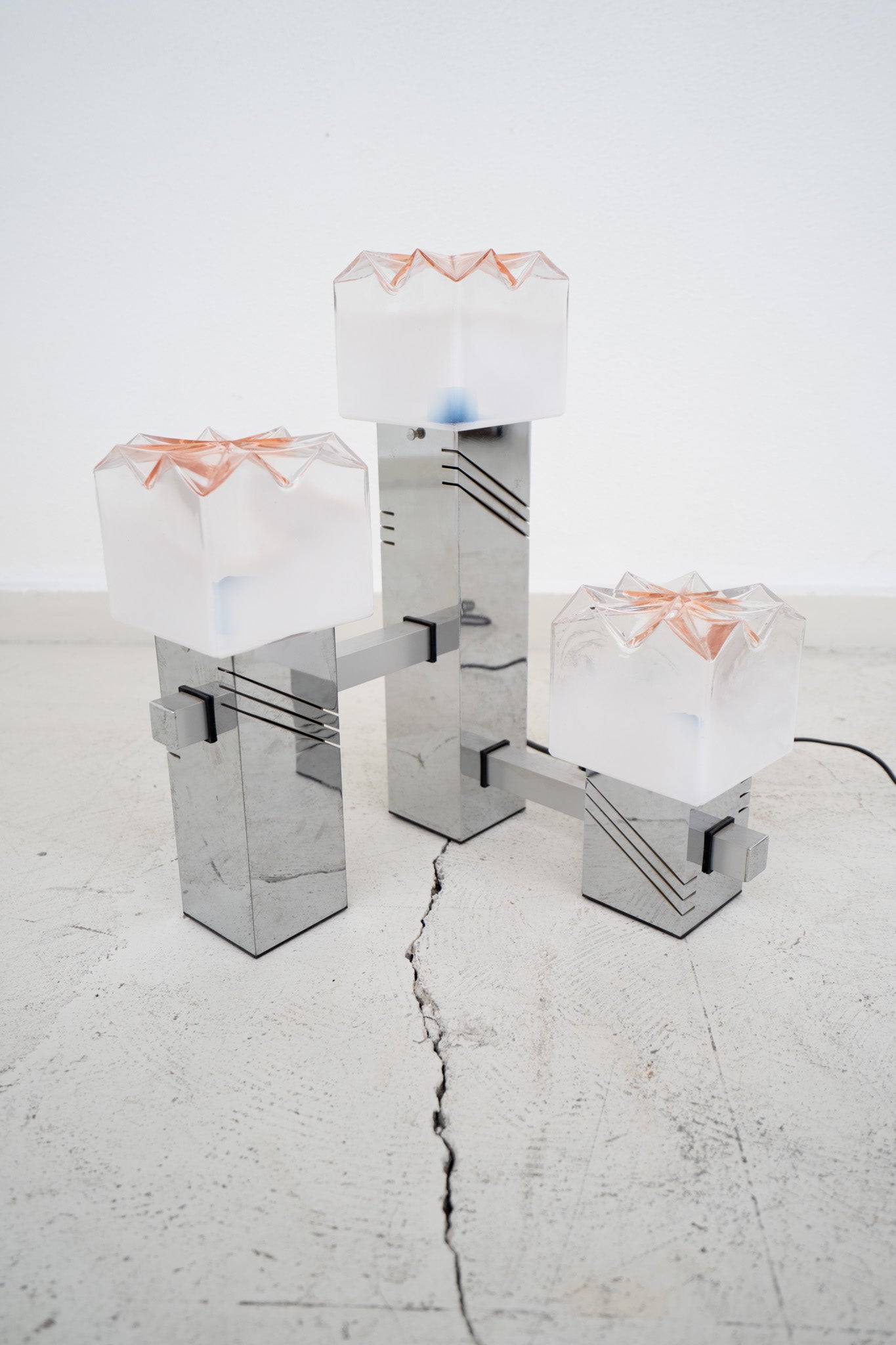 ITALIAN TRIPLET LAMP WITH MURANO GLASS