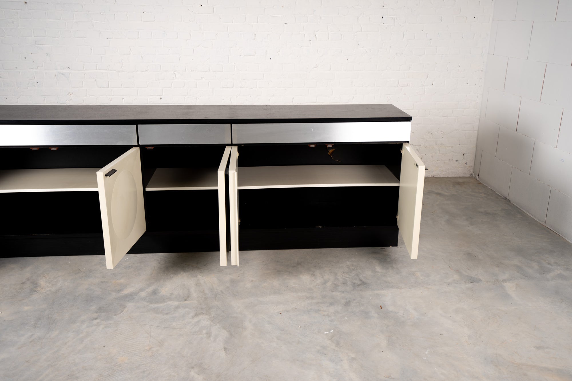 BRUTALIST 1970s CABINET IN OFF-WHITE