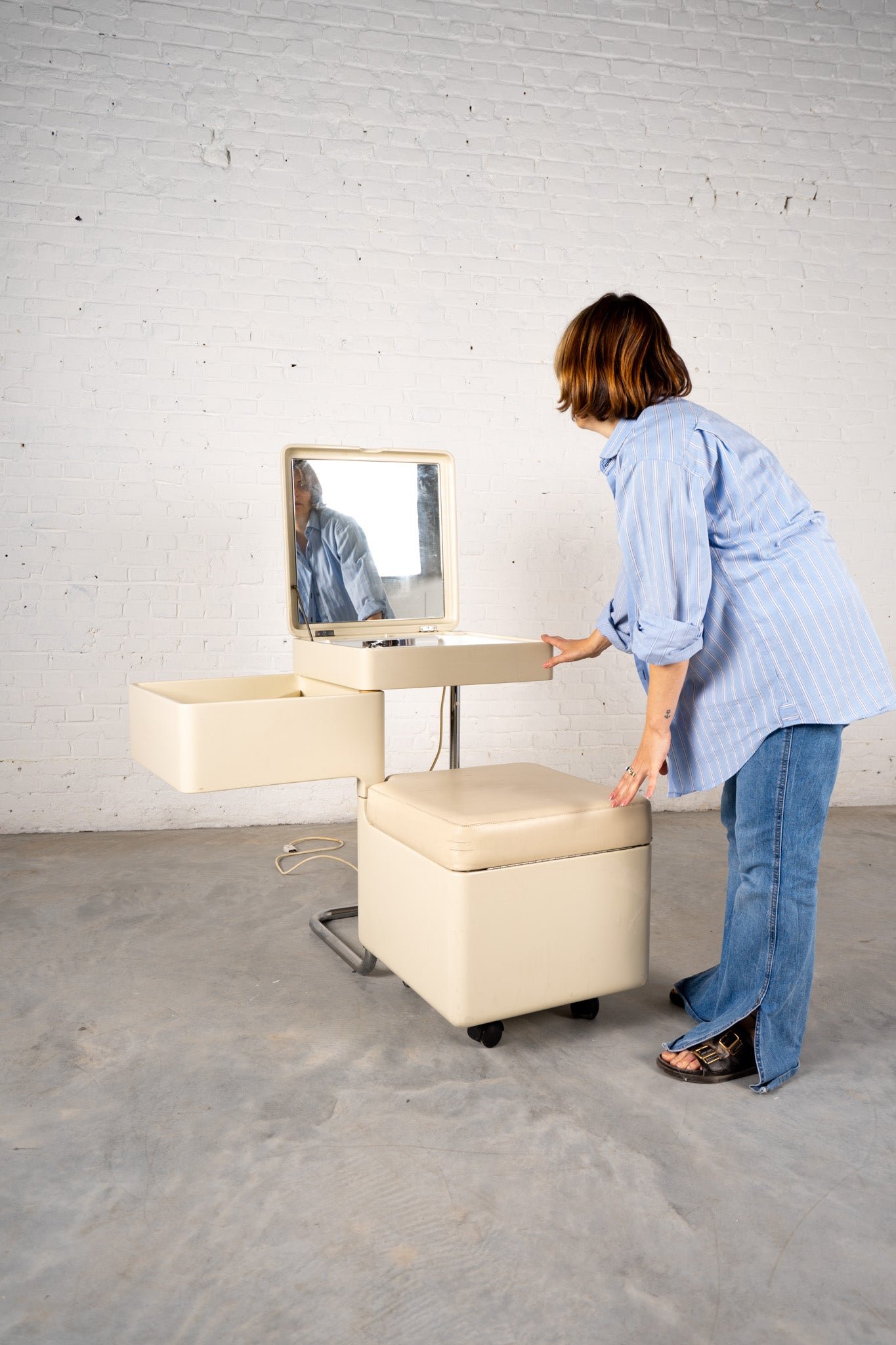 VANITY TABLE BY CARLO URBINATI FOR TULLI ZUCCARI, ITALY 1975