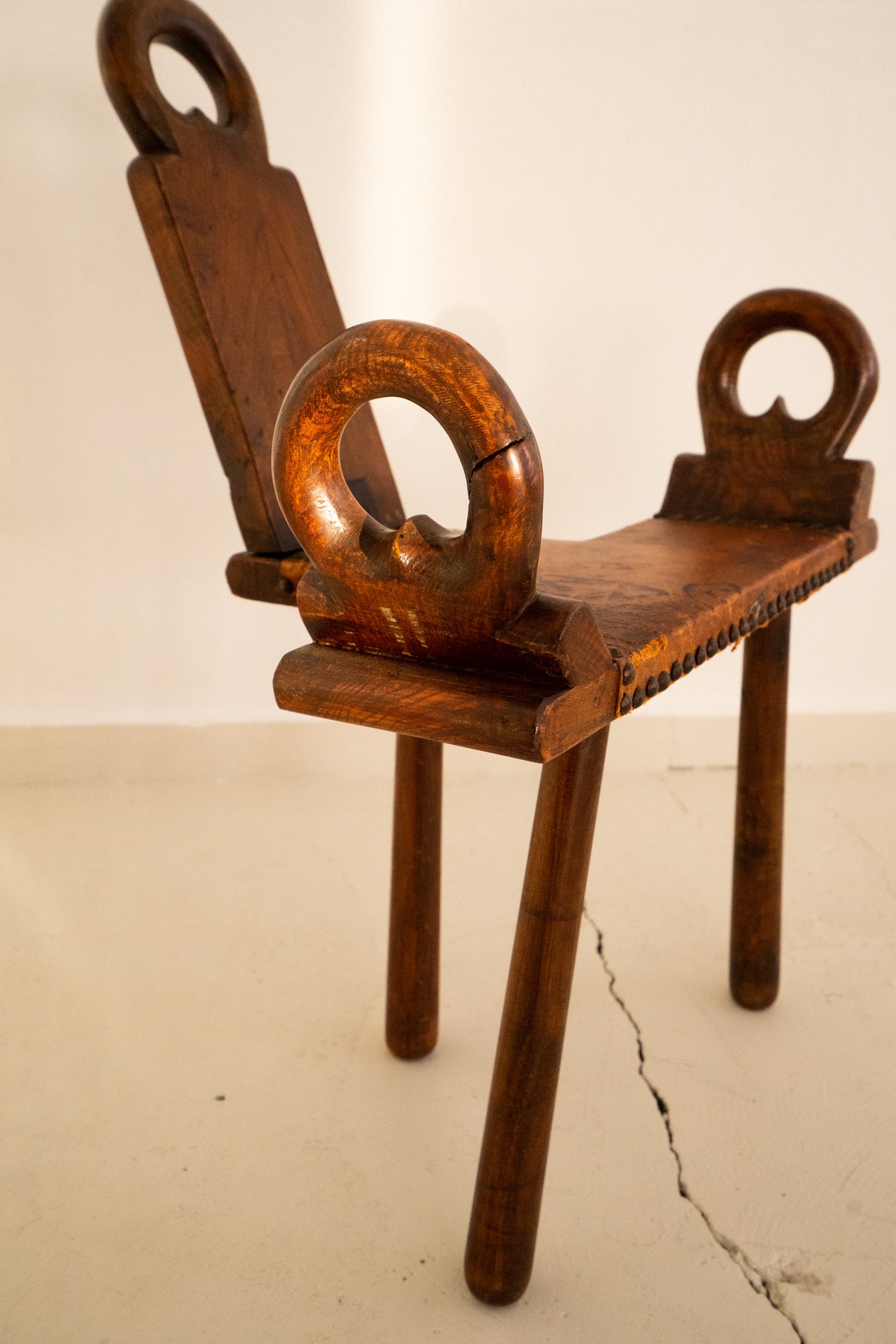 BRUTALIST BIRTHING CHAIR
