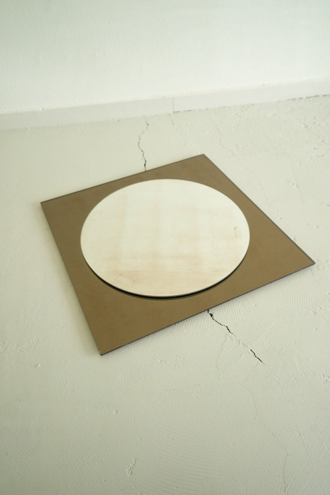 DOUBLE MIRROR